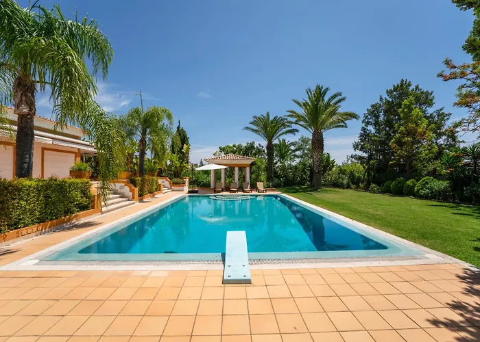 Cicas Daire Albufeira