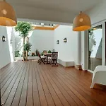 Cicas Apartman *
