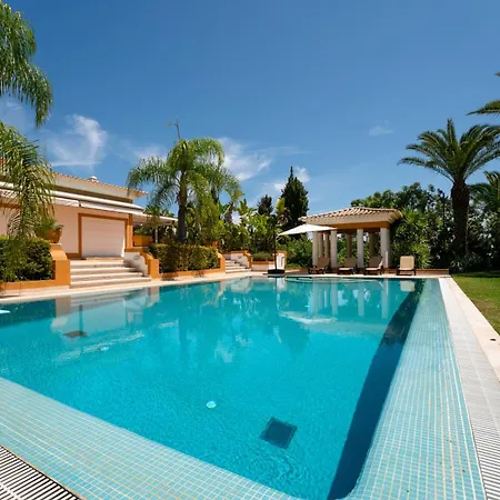 Apartament Cicas *