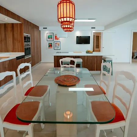 Cicas Apartament *